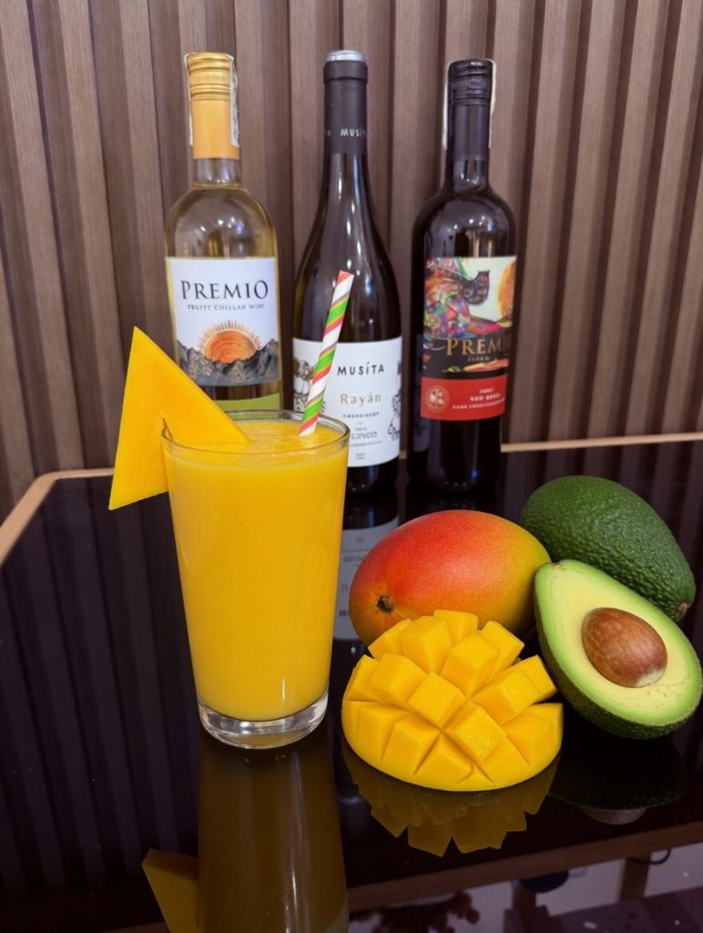 Natural mango smoothie in Santa Fe Cebu Philippines